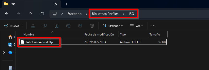 La imagen muestra el archivo TuboCuadrado.sldlfp dentro de la biblioteca de perfiles de pieza soldada ISO en SOLIDWORKS